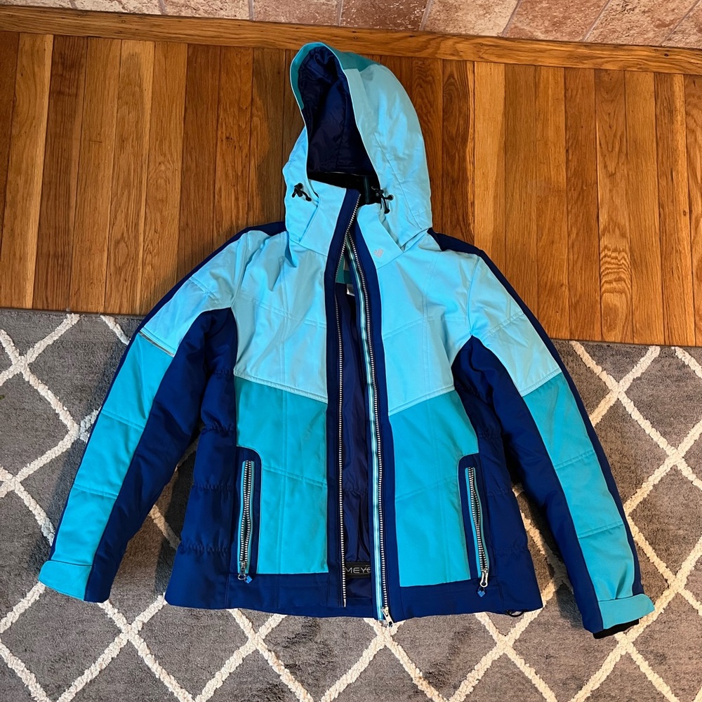 Obermeyer Valerie Women’s Ski Jacket Size 10
